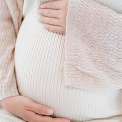 2025🏊‍♀️年超过10亿美元🎷的交易数量超过了🧝‍♀️🌖过去三🐠👨‍💼